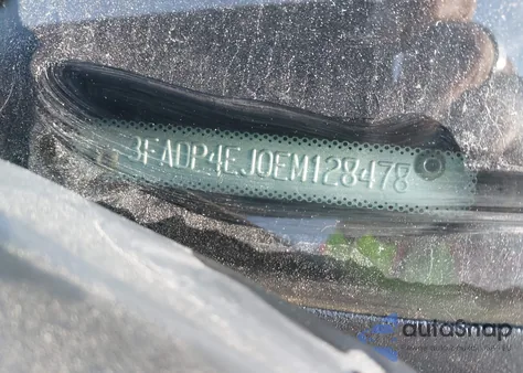 2014 Ford Fiesta Se из США, поврежденный, VIN 3FADP4EJ0EM128478